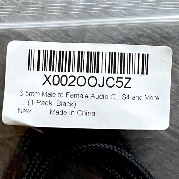 NWT! Black, 3.5mm Male-to-Female Audio Cable. 27-Inches Total Length. - Picture 2 of 3